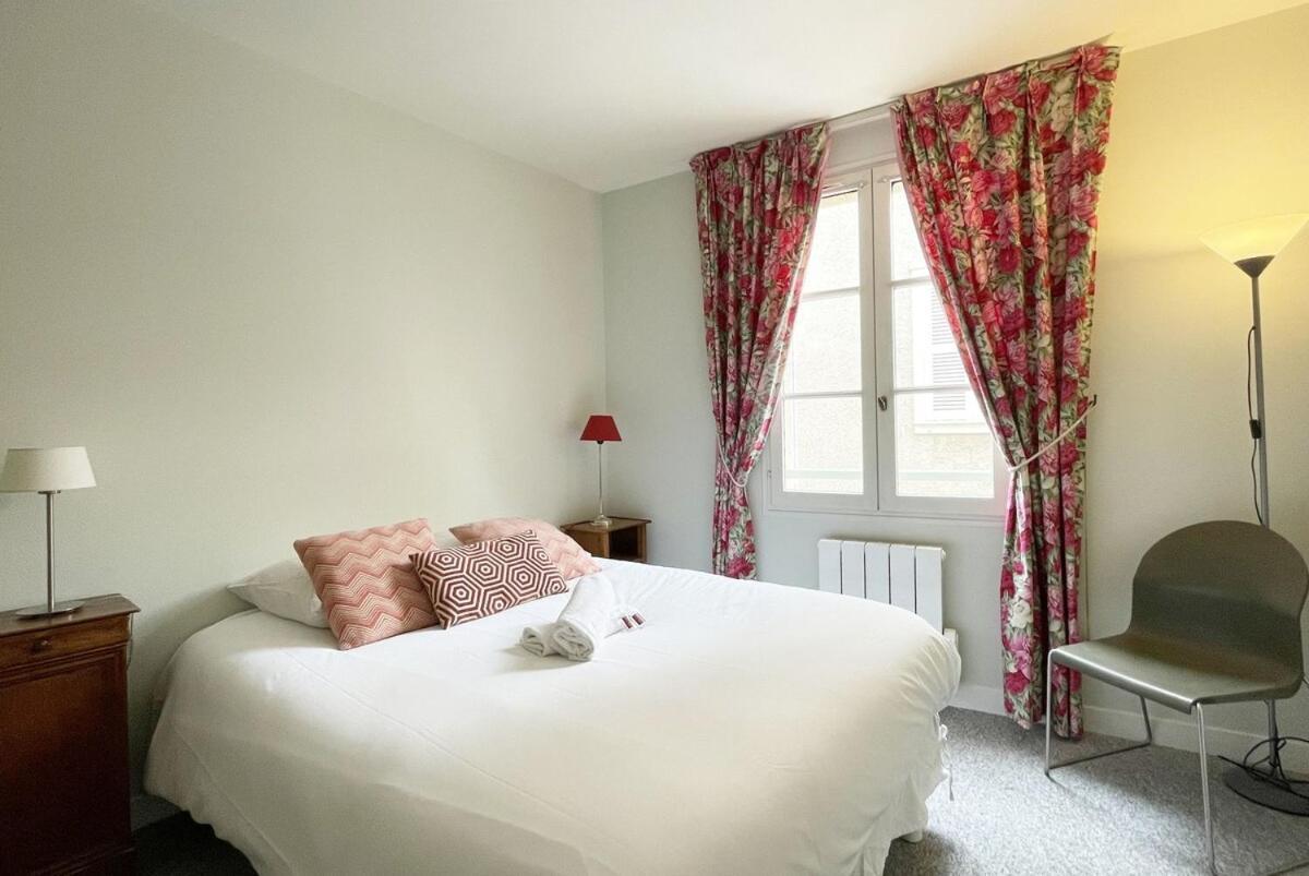 Le Cloitre Pour 4 Personnes Apartment Chartres
